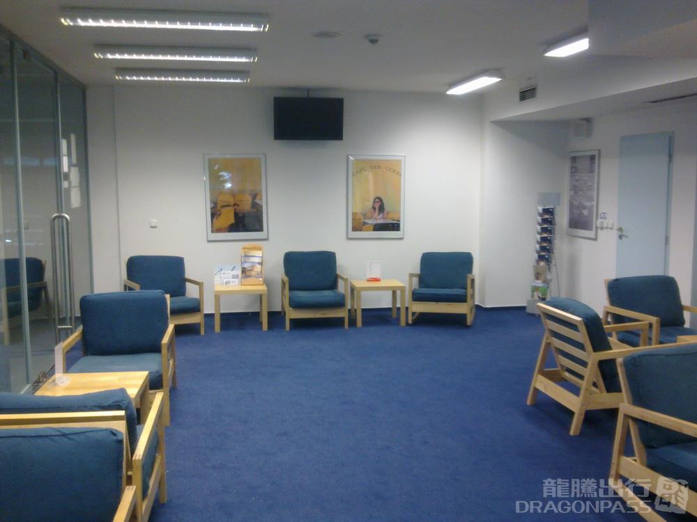 Бизнес-зал Business Lounge в аэропорту Аэропорт Тураны (BRQ)