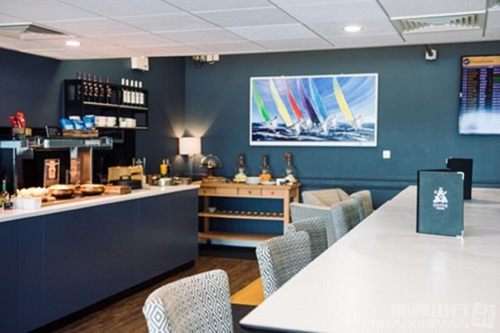 Бизнес-зал The Spitfire Lounge в аэропорту Саутгемптон (SOU)