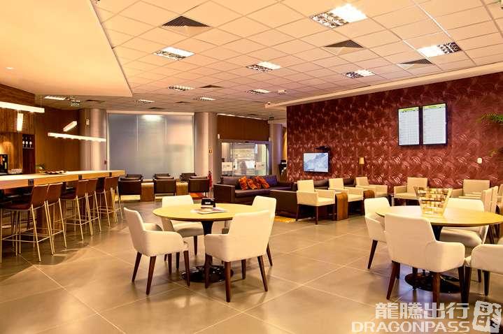 Бизнес-зал Aeroportos VIP Club (International) в аэропорту Жуселину Кубичек (BSB)