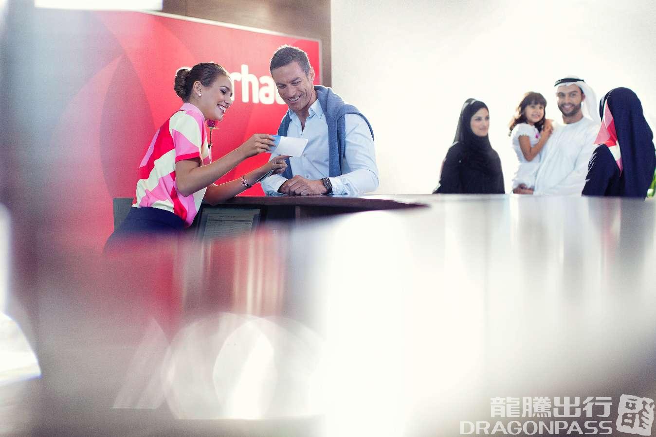 Бизнес-зал Marhaba Lounge в аэропорту Дубай (DXB)