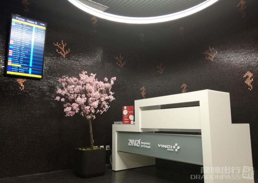 Бизнес-зал CIP Lounge в аэропорту Фару (FAO)