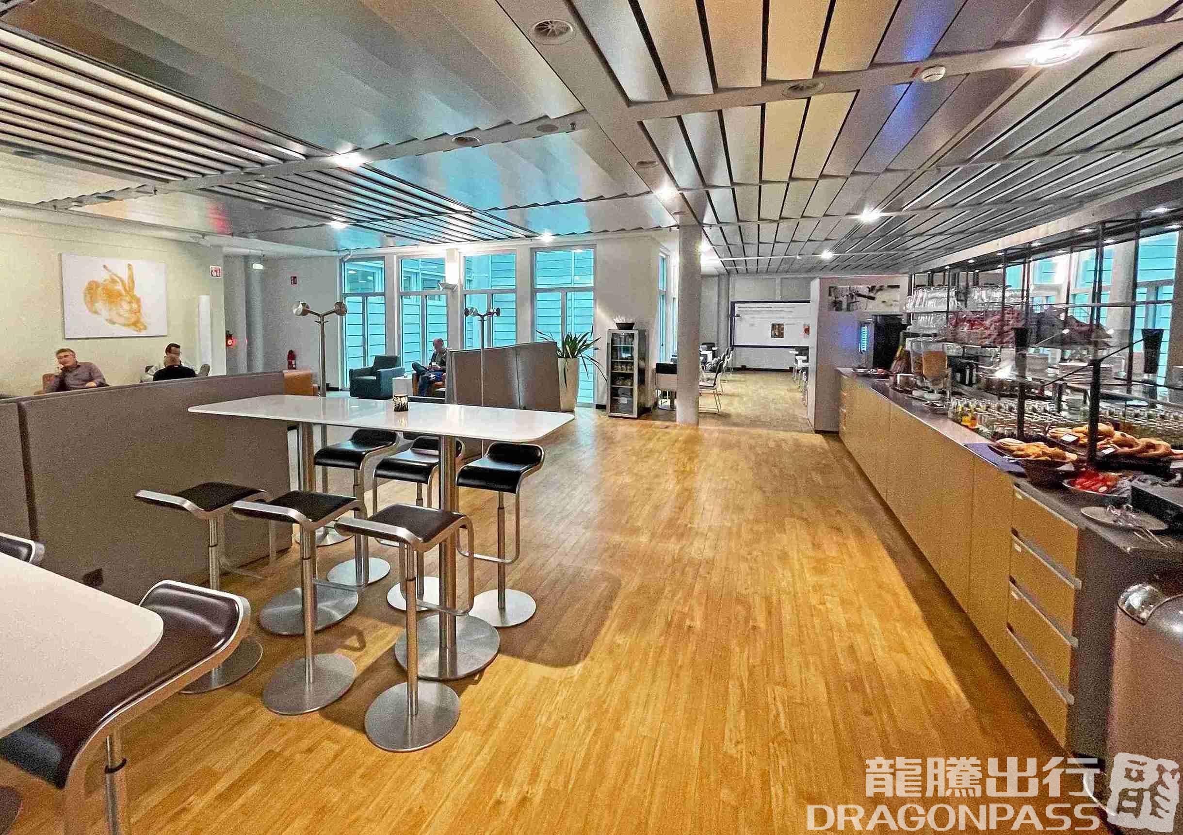 Бизнес-зал Durer Lounge в аэропорту Нюрнберг (NUE)