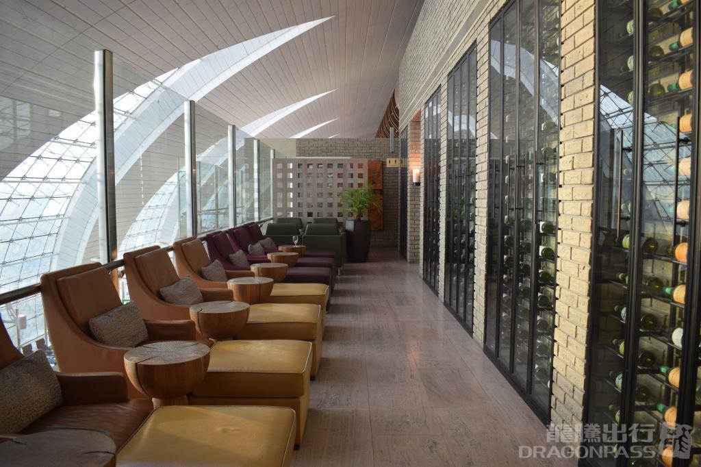 Бизнес-зал Ahlan Lounge @B в аэропорту Дубай (DXB)