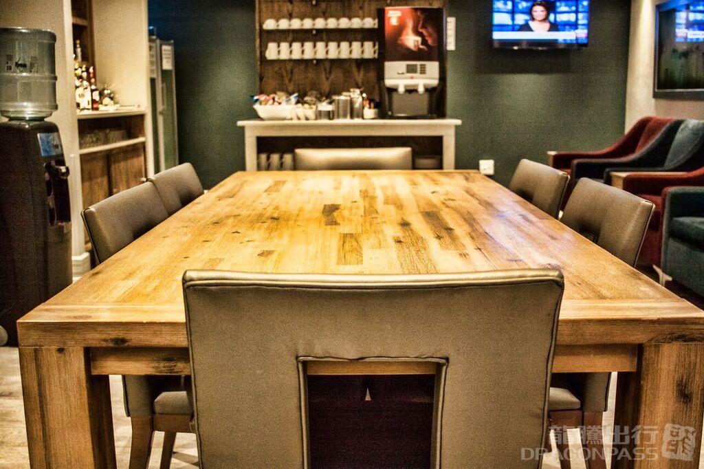 Бизнес-зал Bidvest Premier Lounge в аэропорту Международный аэропорт Брама Фишера (BFN)
