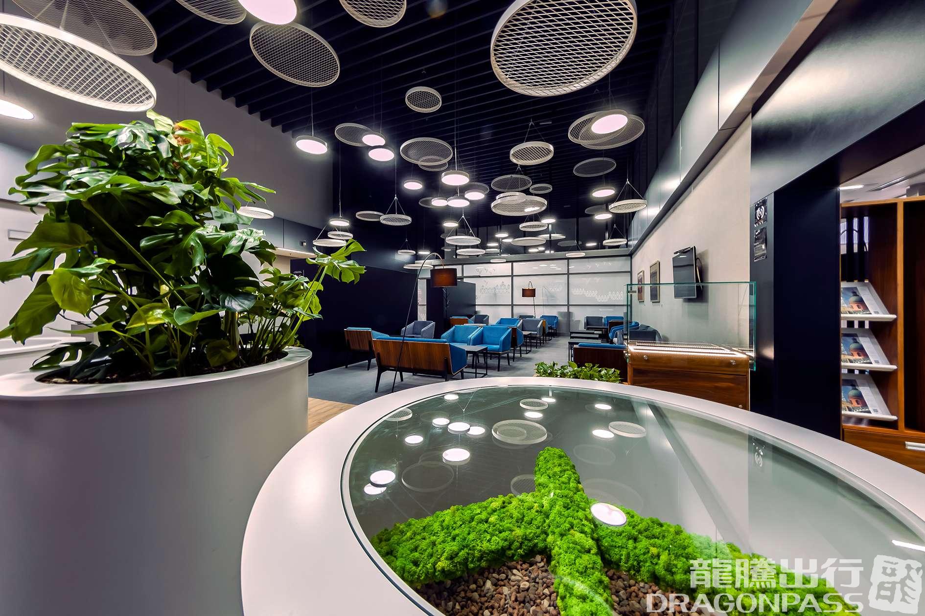 Бизнес-зал Business Lounge в аэропорту Балице (KRK)