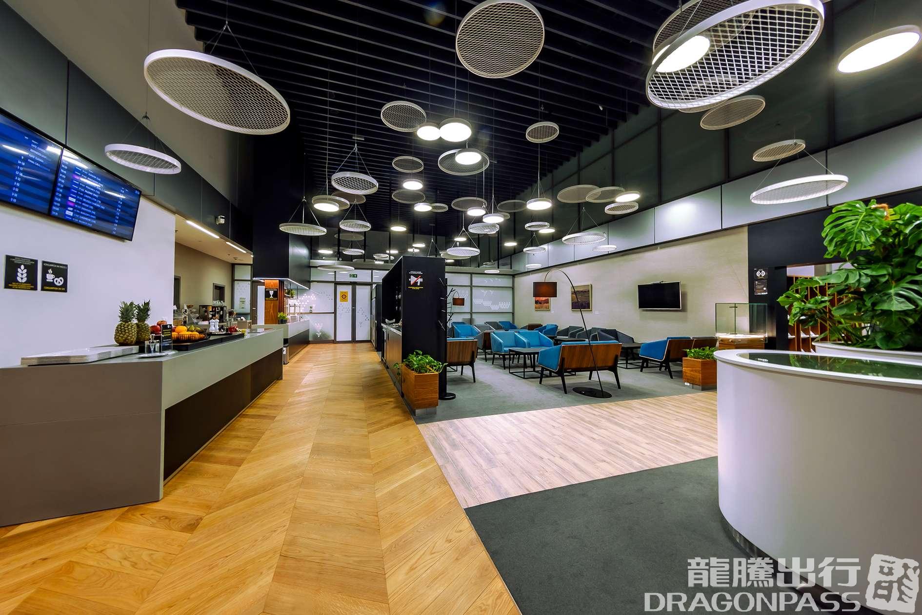 Бизнес-зал Business Lounge в аэропорту Балице (KRK)