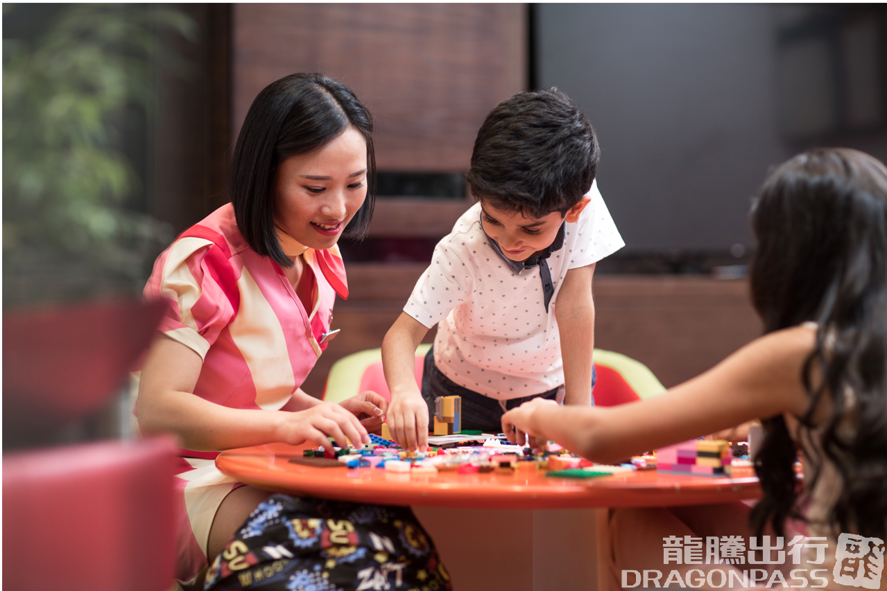 Бизнес-зал Marhaba Lounge (Concourse D) в аэропорту Дубай (DXB)