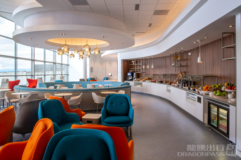 Бизнес-зал Air France - KLM Lounge в аэропорту Международный аэропорт Вашингтон Даллес (IAD)