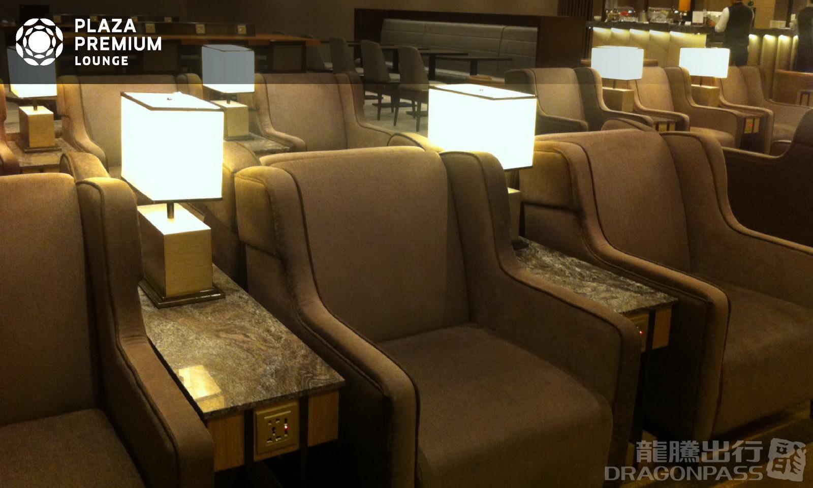 Бизнес-зал Plaza Premium Lounge в аэропорту Мактан-Себу (CEB)