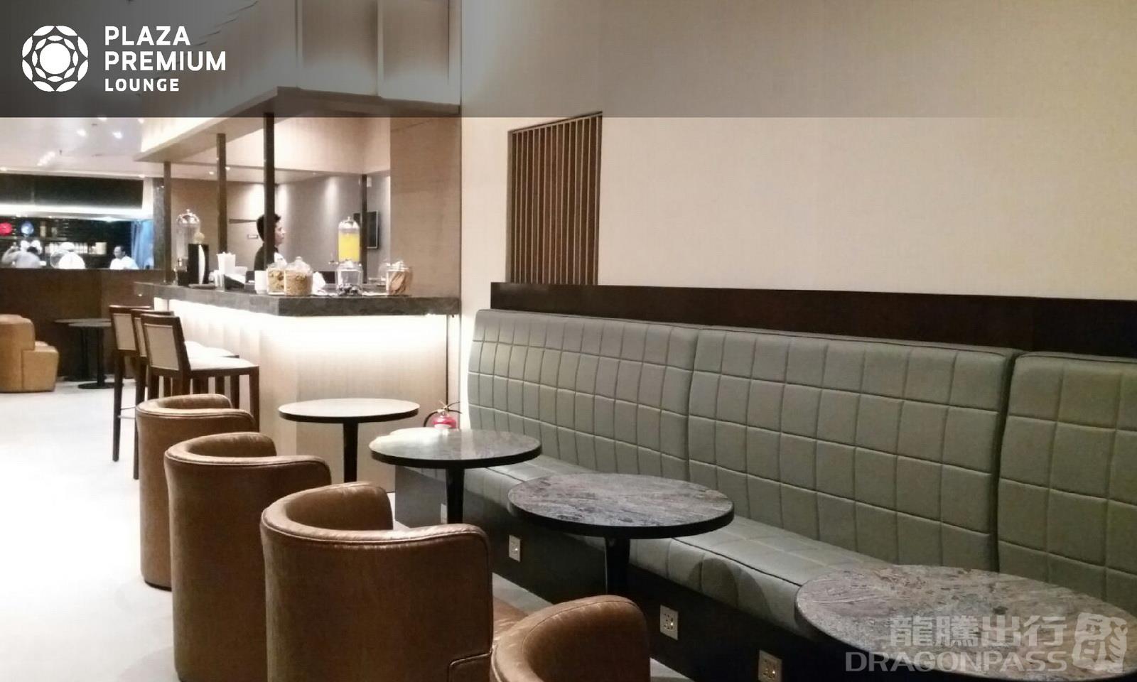 Бизнес-зал Plaza Premium Lounge в аэропорту Мактан-Себу (CEB)