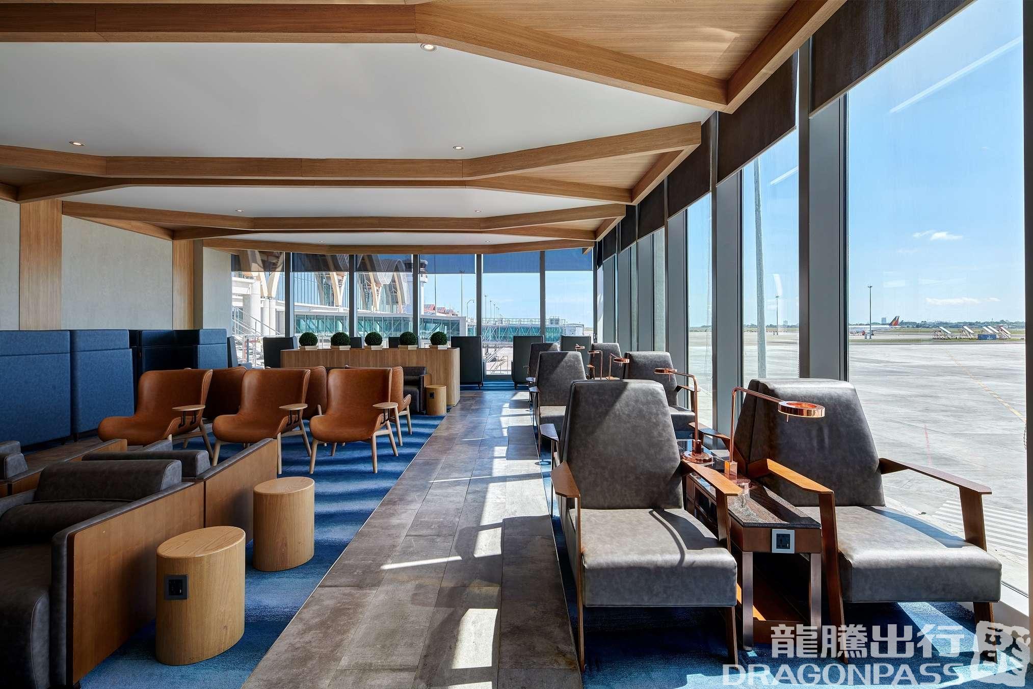 Бизнес-зал Plaza Premium Lounge в аэропорту Мактан-Себу (CEB)