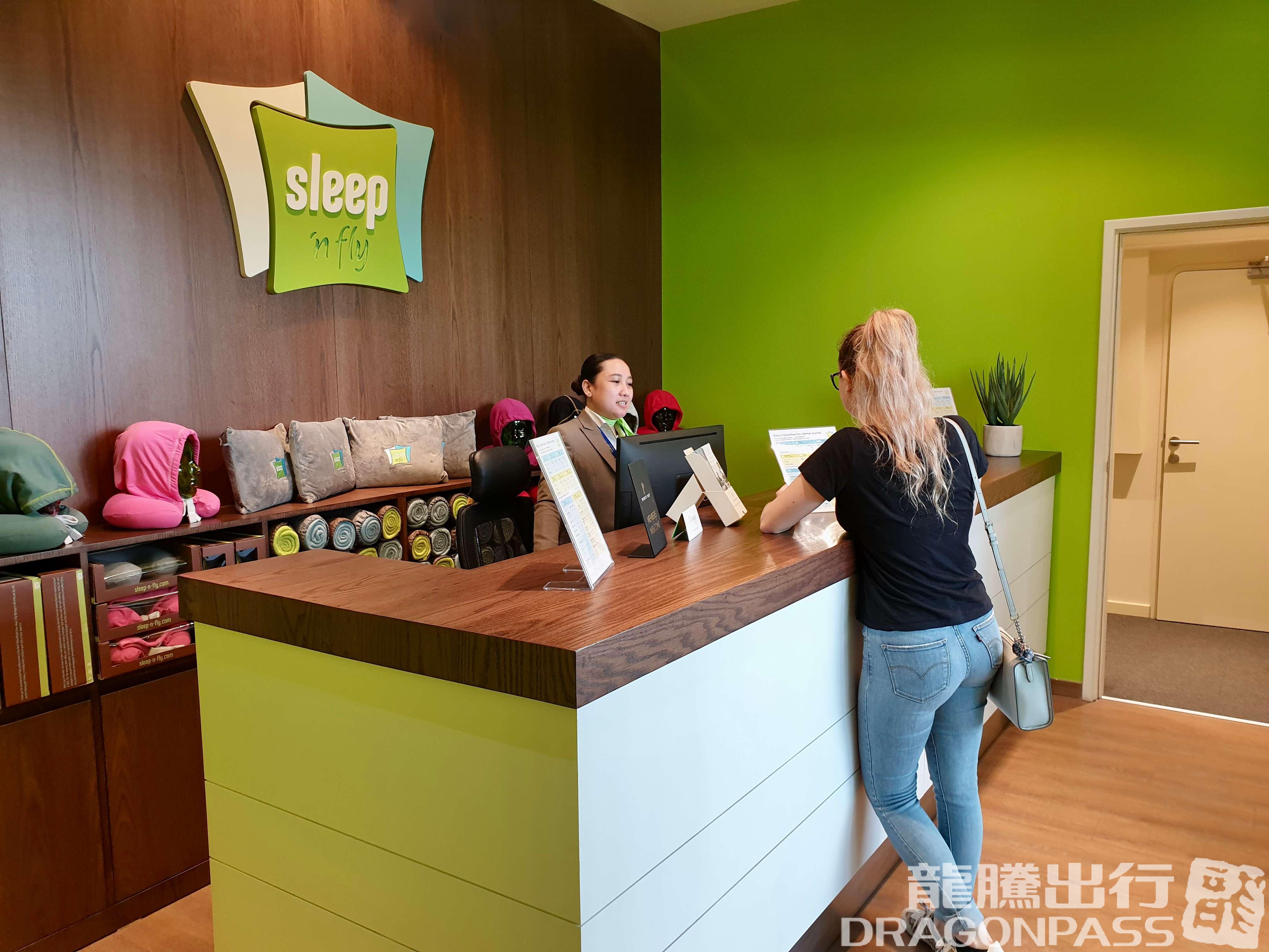 Бизнес-зал sleep 'n fly Sleep Lounge & Showers (Concourse D) в аэропорту Дубай (DXB)