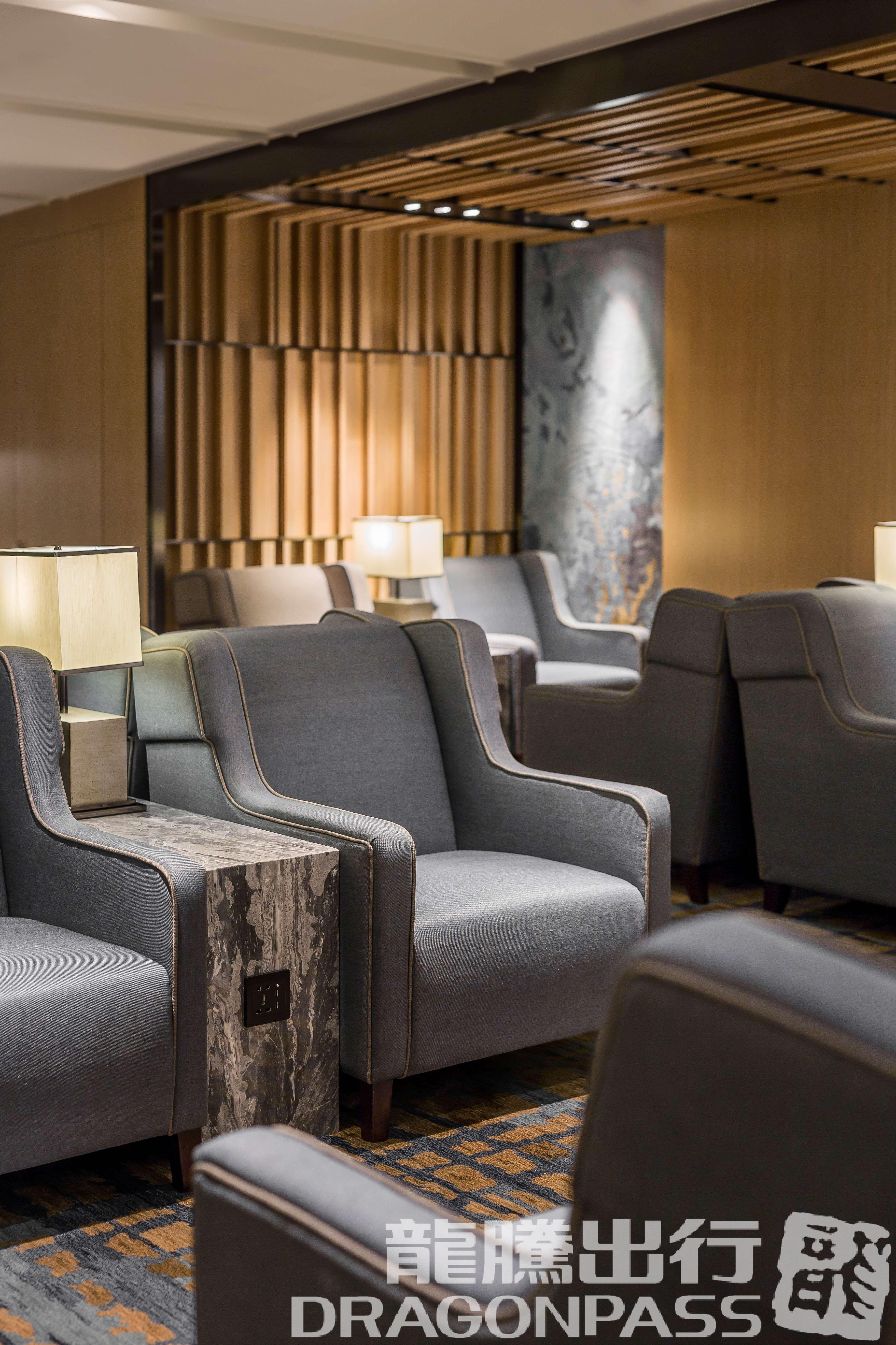 Бизнес-зал Plaza Premium Lounge (T1 Zone D) в аэропорту Тайвань-Таоюань (TPE)