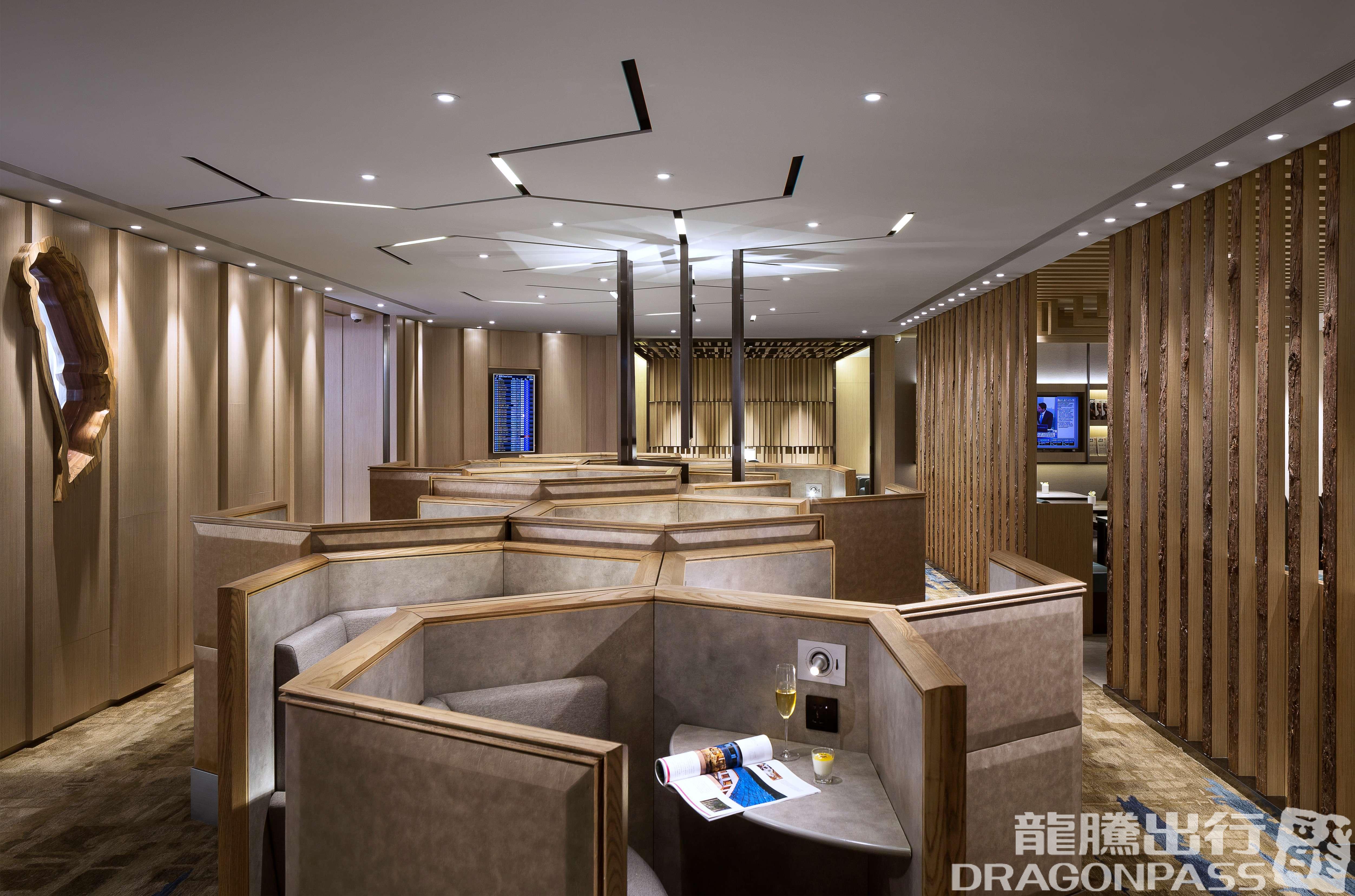 Бизнес-зал Plaza Premium Lounge (T1 Zone D) в аэропорту Тайвань-Таоюань (TPE)