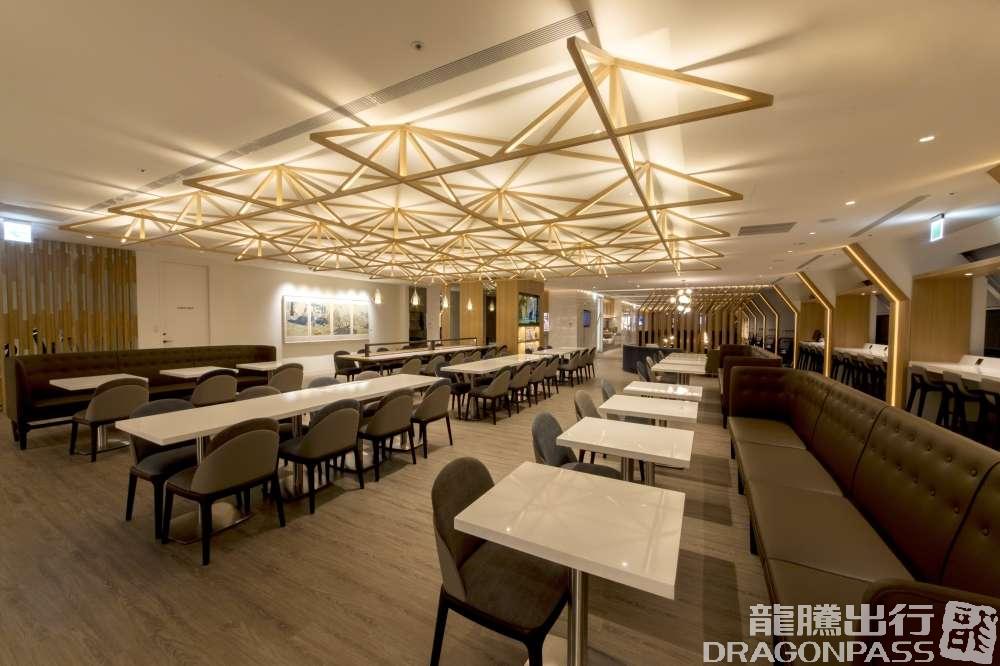 Бизнес-зал Oriental Club Lounge в аэропорту Тайвань-Таоюань (TPE)