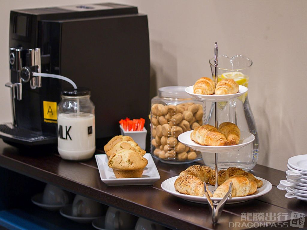 Бизнес-зал Makuwa Lounge в аэропорту Аэропорт Виктория-Фолс (VFA)