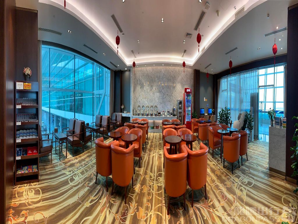 Бизнес-зал First Class Lounge No.8 в аэропорту Ухань-Тяньхэ (WUH)