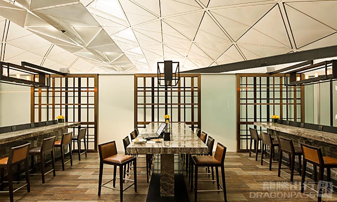 Бизнес-зал Plaza Premium Lounge (Gate 35) в аэропорту Гонконг (HKG)