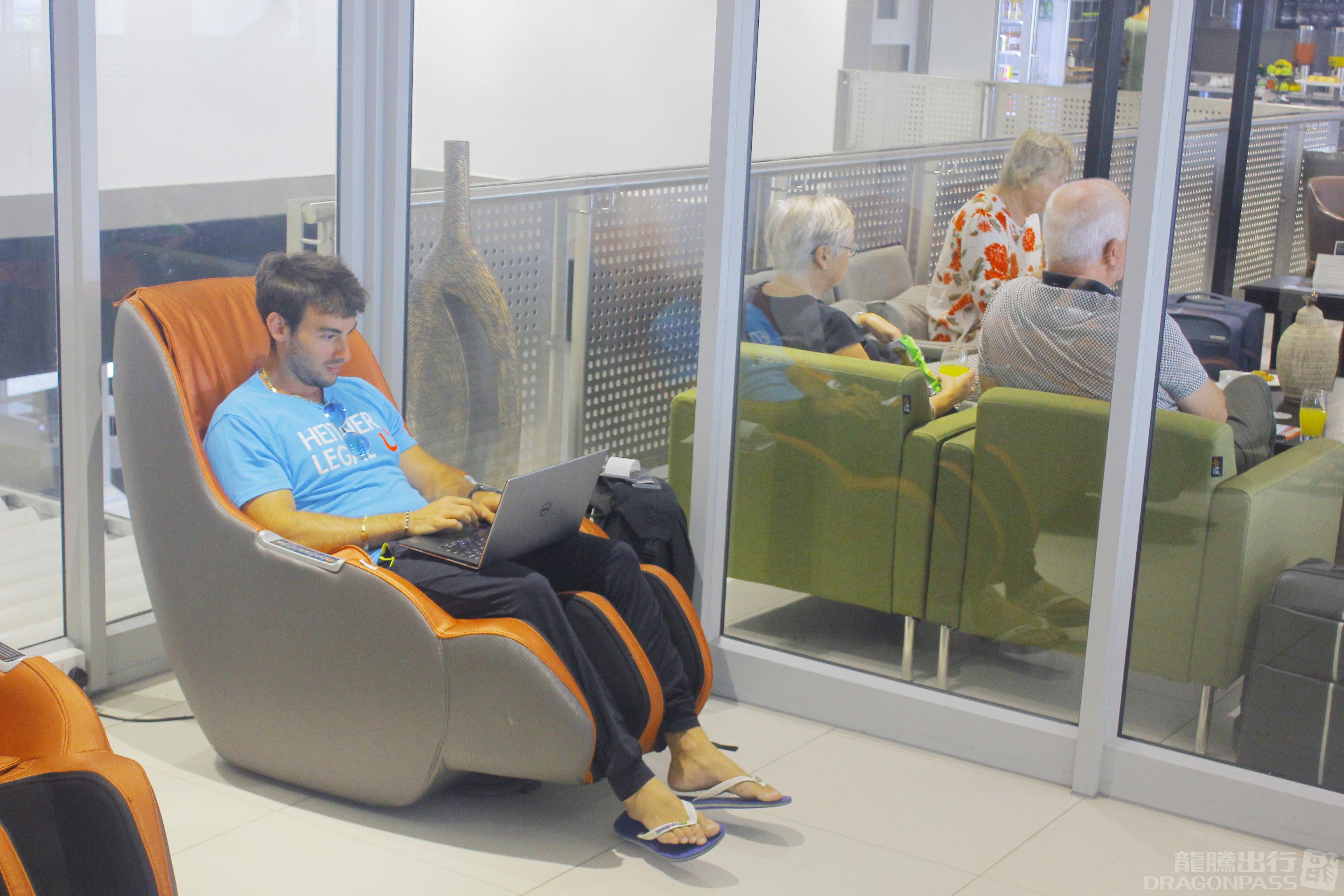 Бизнес-зал Nthula Lounge в аэропорту Аэропорт Касане (BBK)