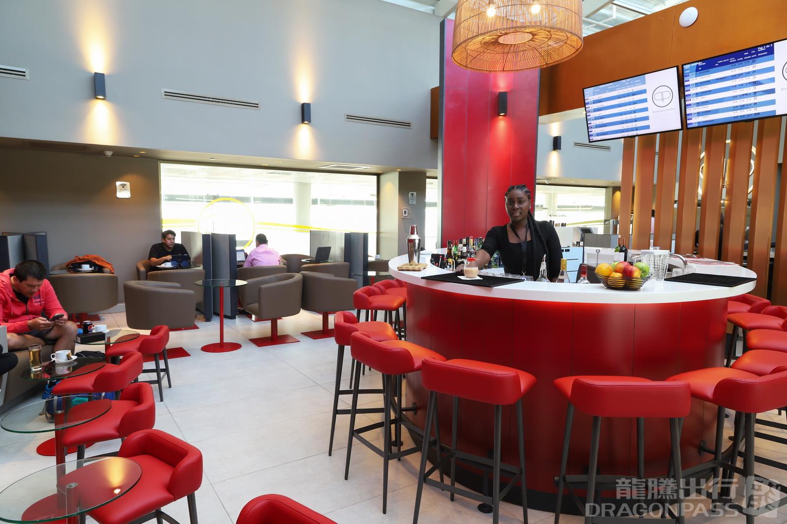 Бизнес-зал Condor Lounge в аэропорту Мерино Бенитес (SCL)