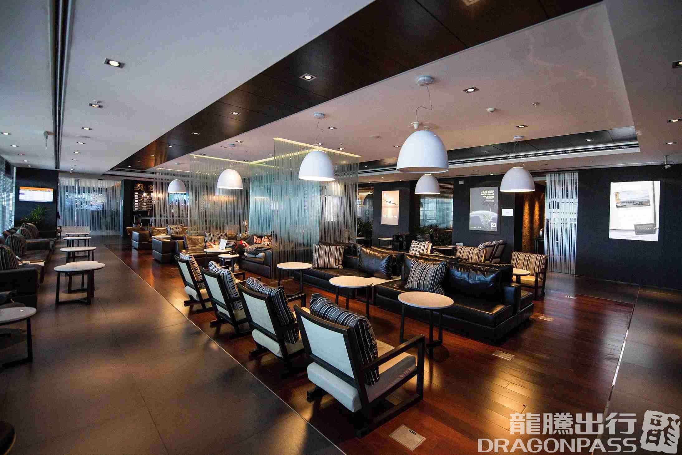 Бизнес-зал Aeropuertos VIP Club в аэропорту Интернасьональ де Карраско (MVD)