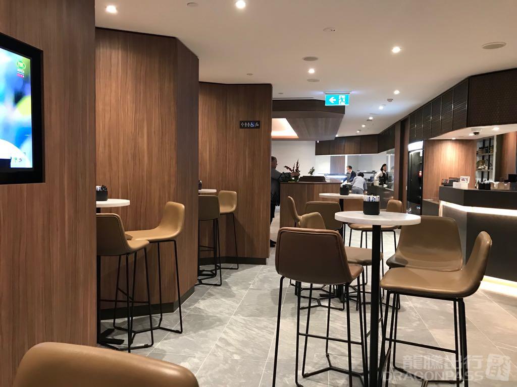 Бизнес-зал Plaza Premium Lounge в аэропорту Тулламарин (MEL)