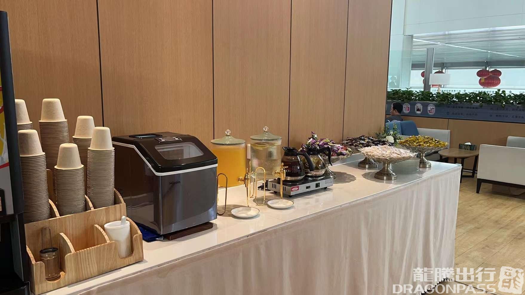 Бизнес-зал First Class Lounge в аэропорту Международный аэропорт Синин Цаоцзябао (XNN)