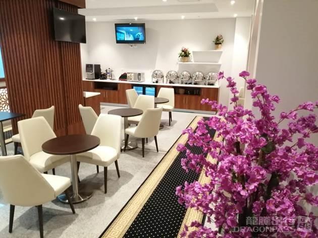 Бизнес-зал Pearl Lounge в аэропорту Борг-ель-Араб (HBE)