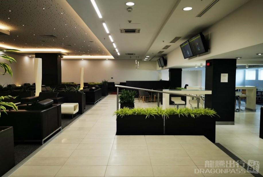 Бизнес-зал Airport Business Lounge в аэропорту Никола Тесла (BEG)