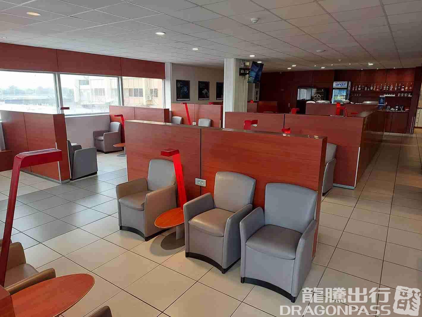 Бизнес-зал Air France Lounge в аэропорту Аэропорт Дуала (DLA)