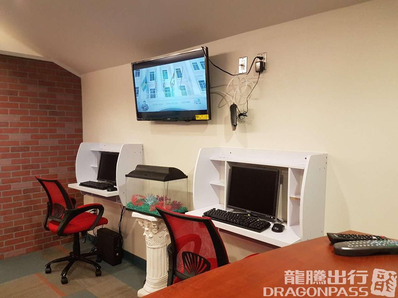 Бизнес-зал Skyview Airport Lounge в аэропорту Международный аэропорт Марш-Харбор (MHH)