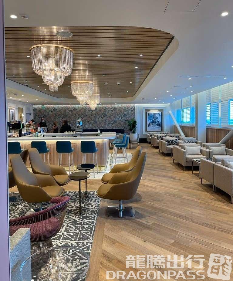 Бизнес-зал Primeclass Lounge в аэропорту Л.Ф. Уэйд (BDA)