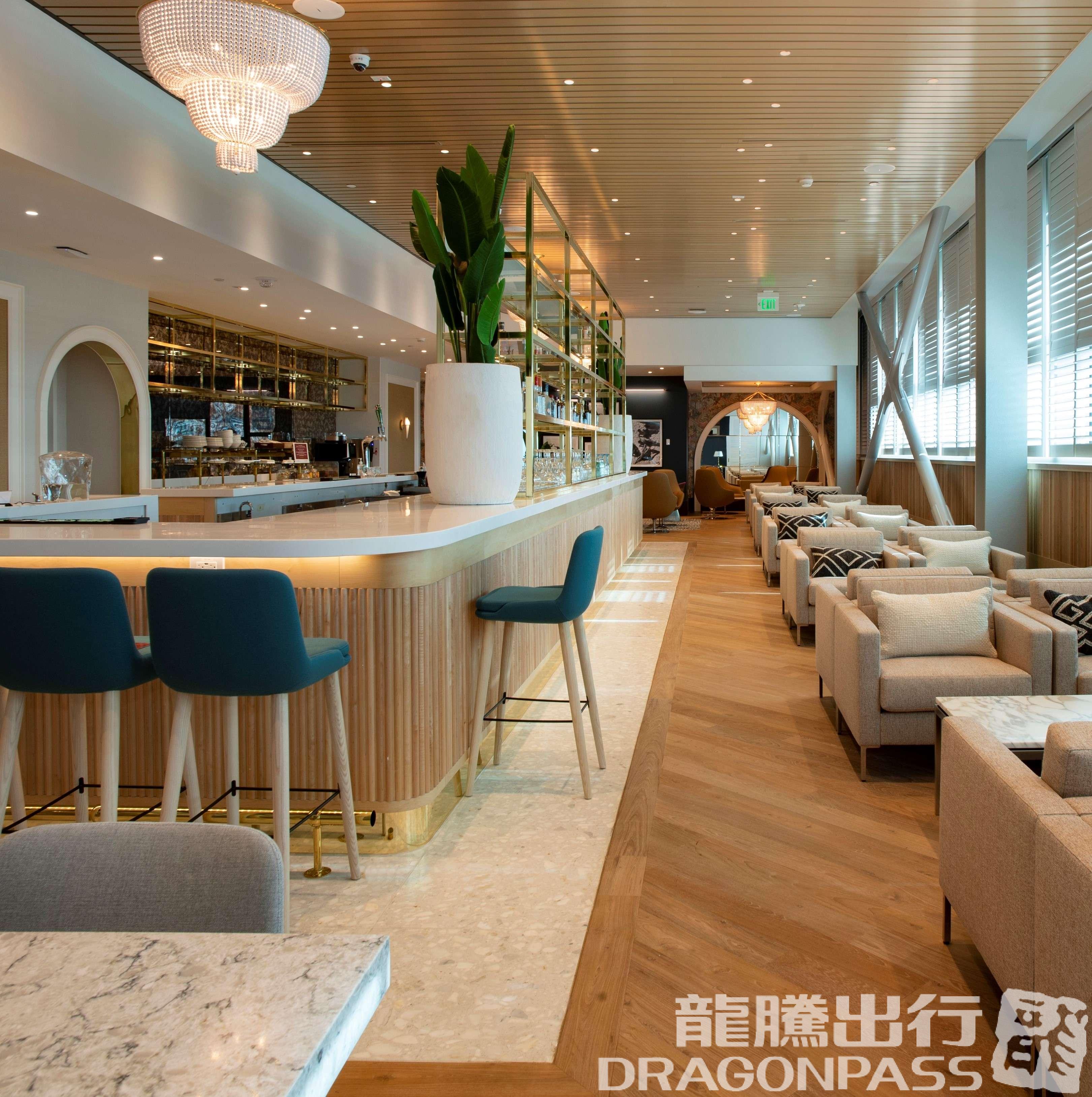 Бизнес-зал Primeclass Lounge в аэропорту Л.Ф. Уэйд (BDA)