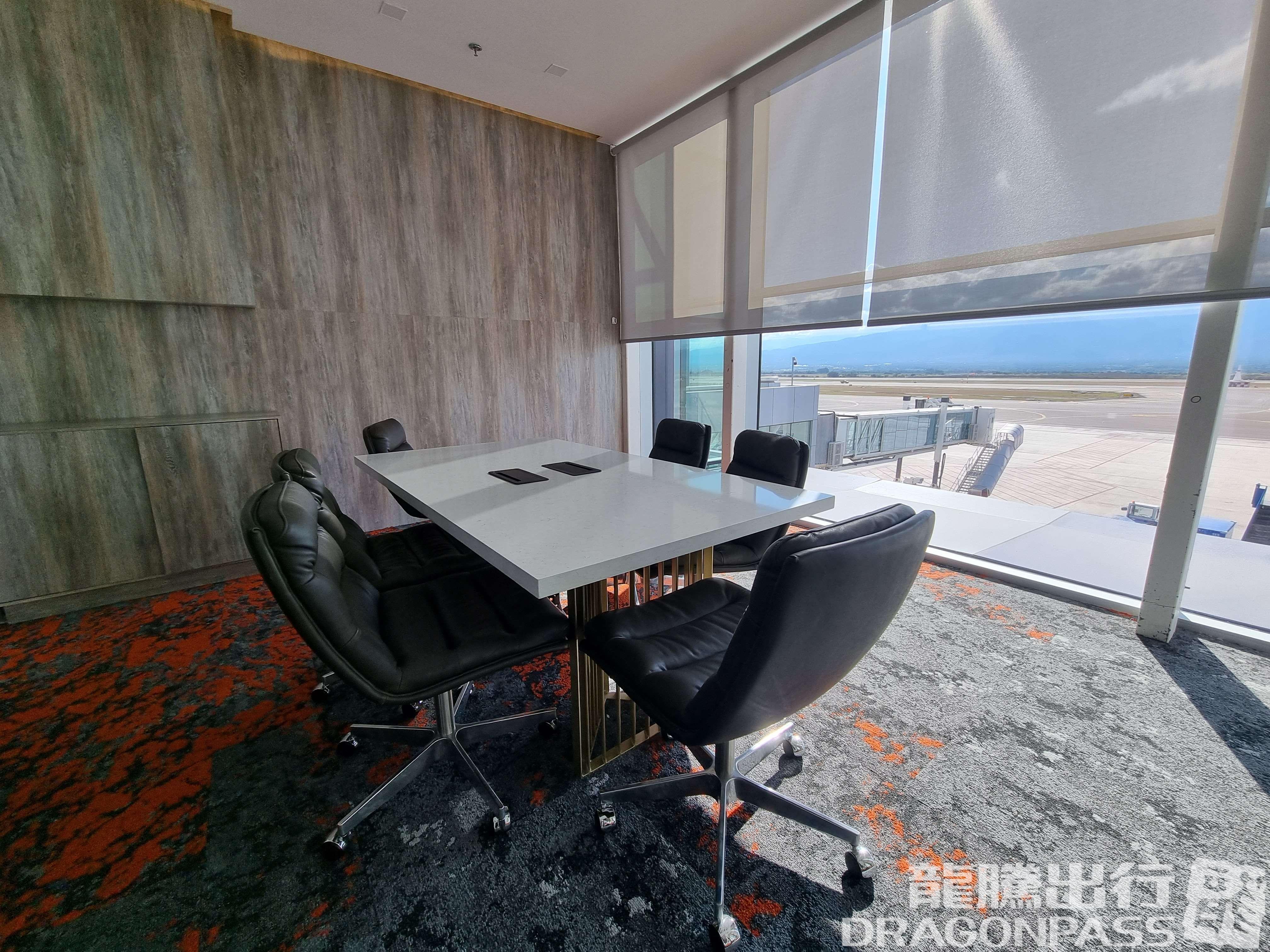 Бизнес-зал Sala VIP PIA в аэропорту Пальмерола (XPL)