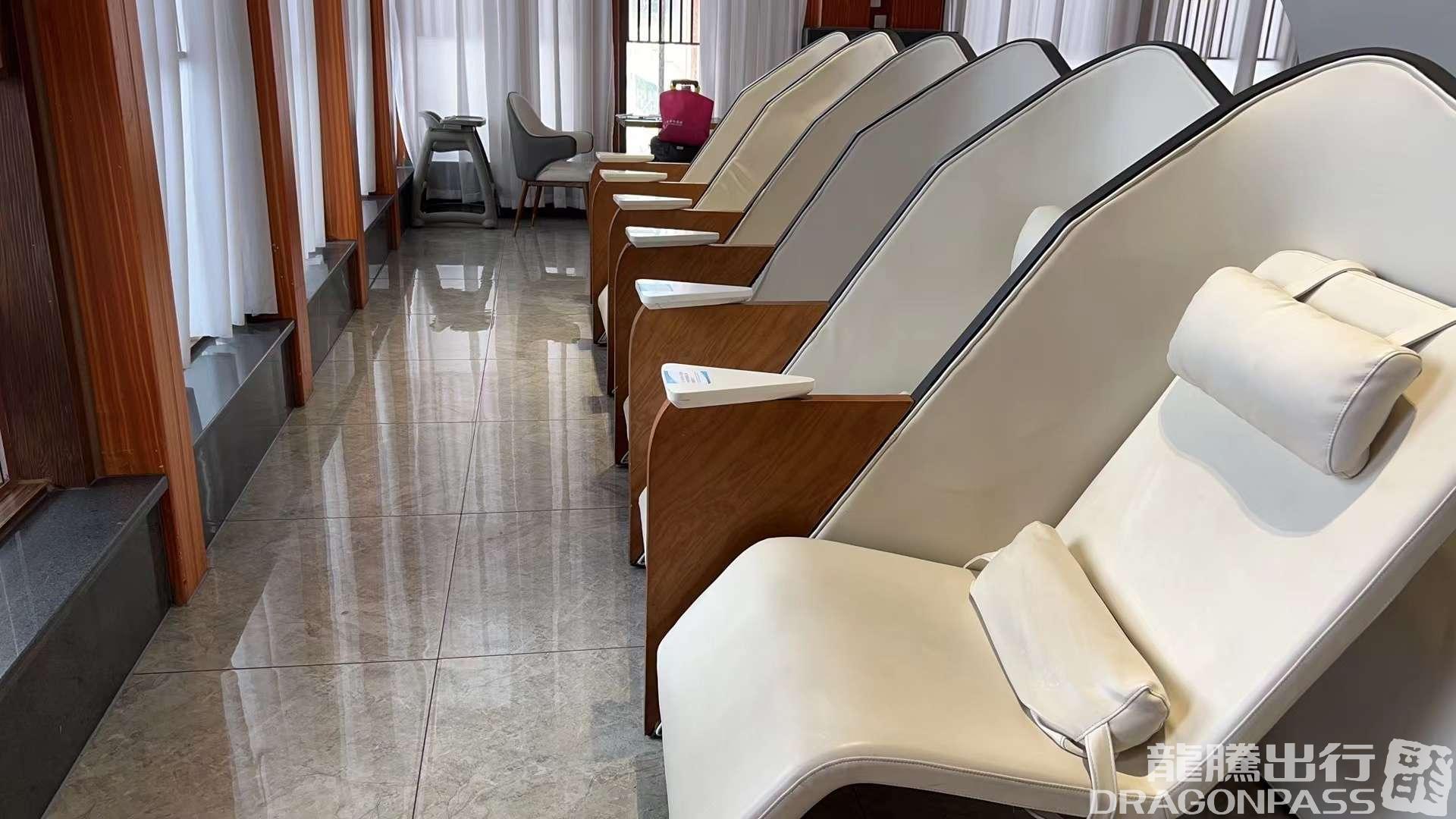 Бизнес-зал V3 First Class Lounge в аэропорту Санья Феникс (SYX)