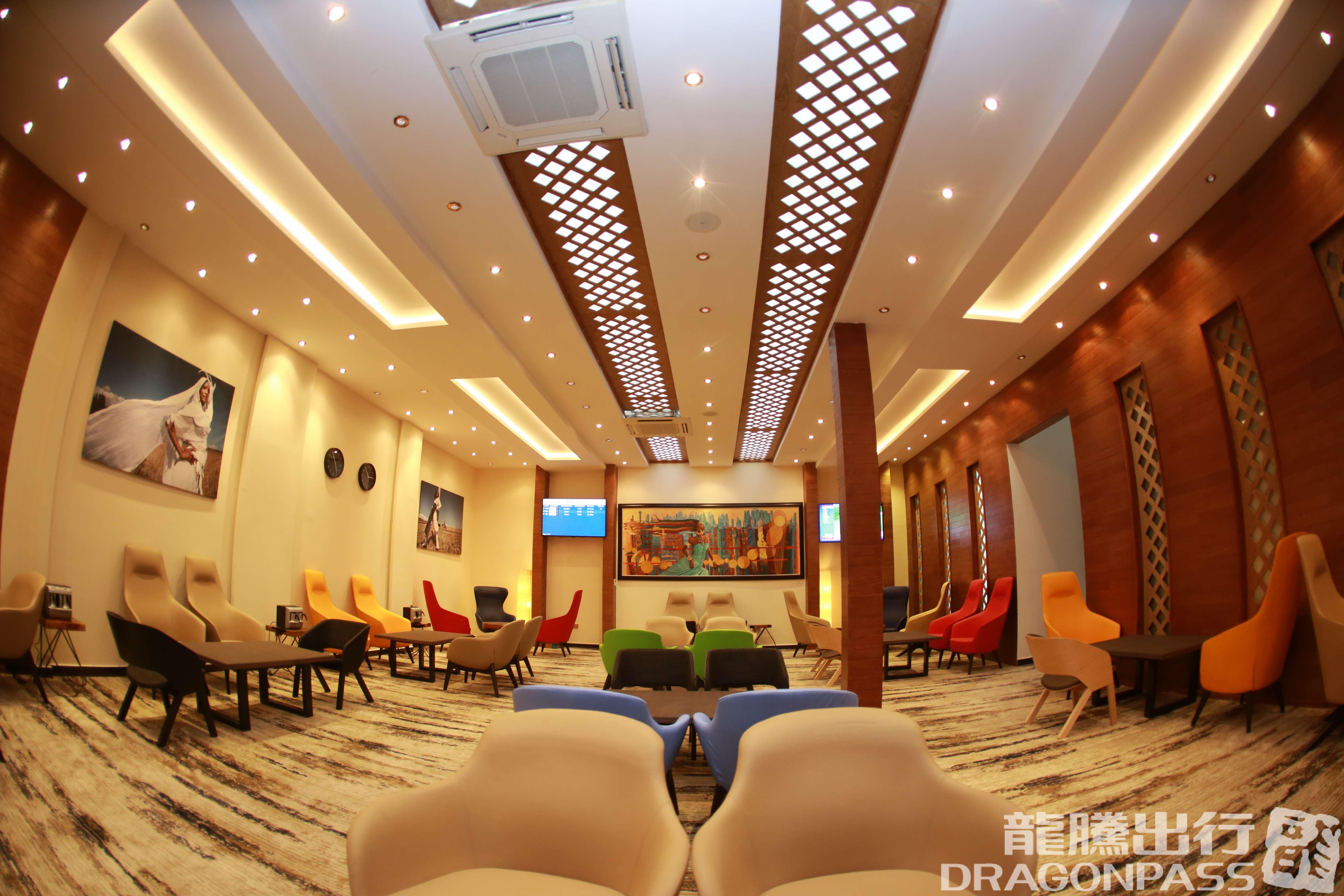 Бизнес-зал Plaza Premium Lounge в аэропорту Боле (ADD)