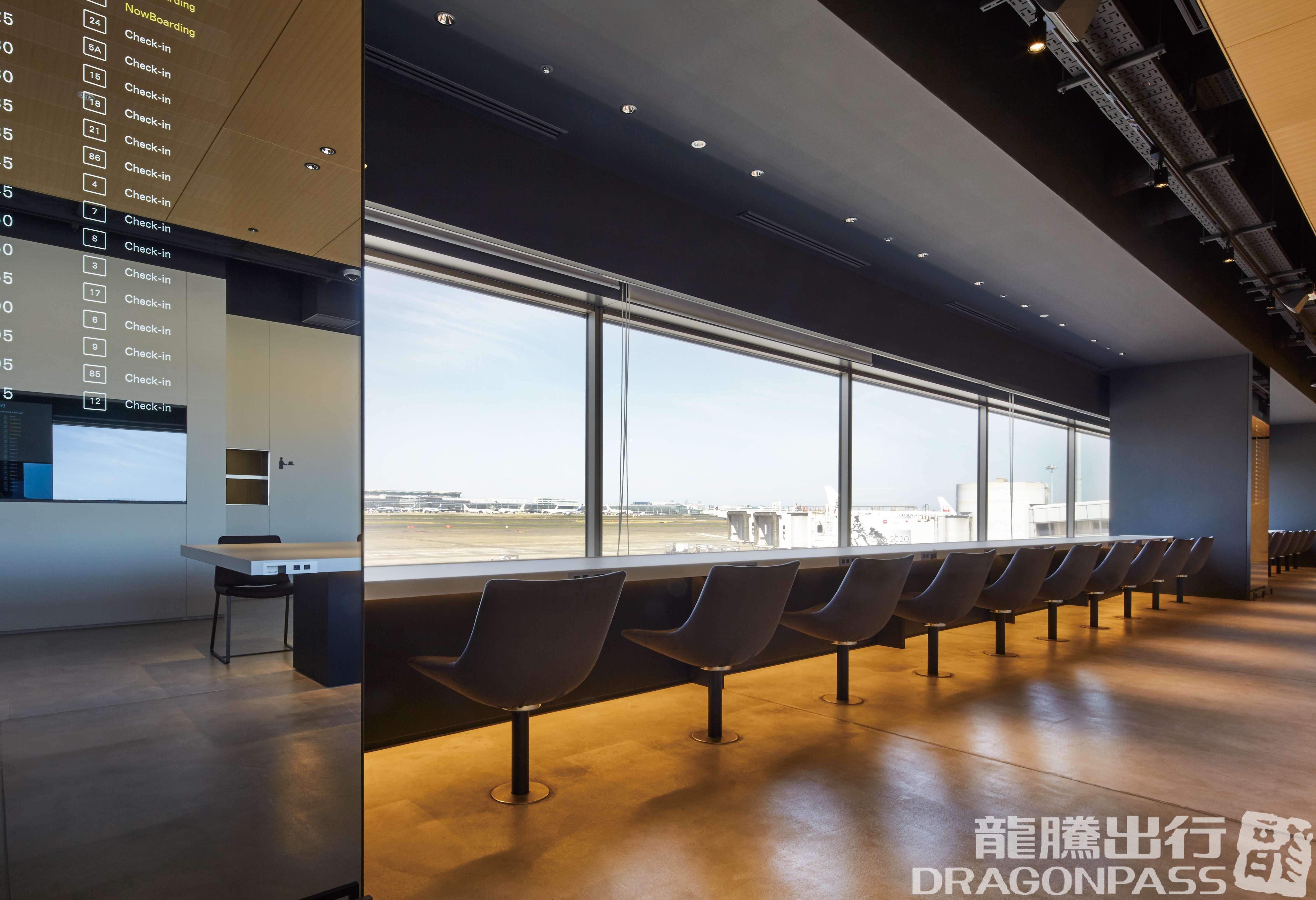 Бизнес-зал POWER LOUNGE SOUTH в аэропорту Ханеда (HND)