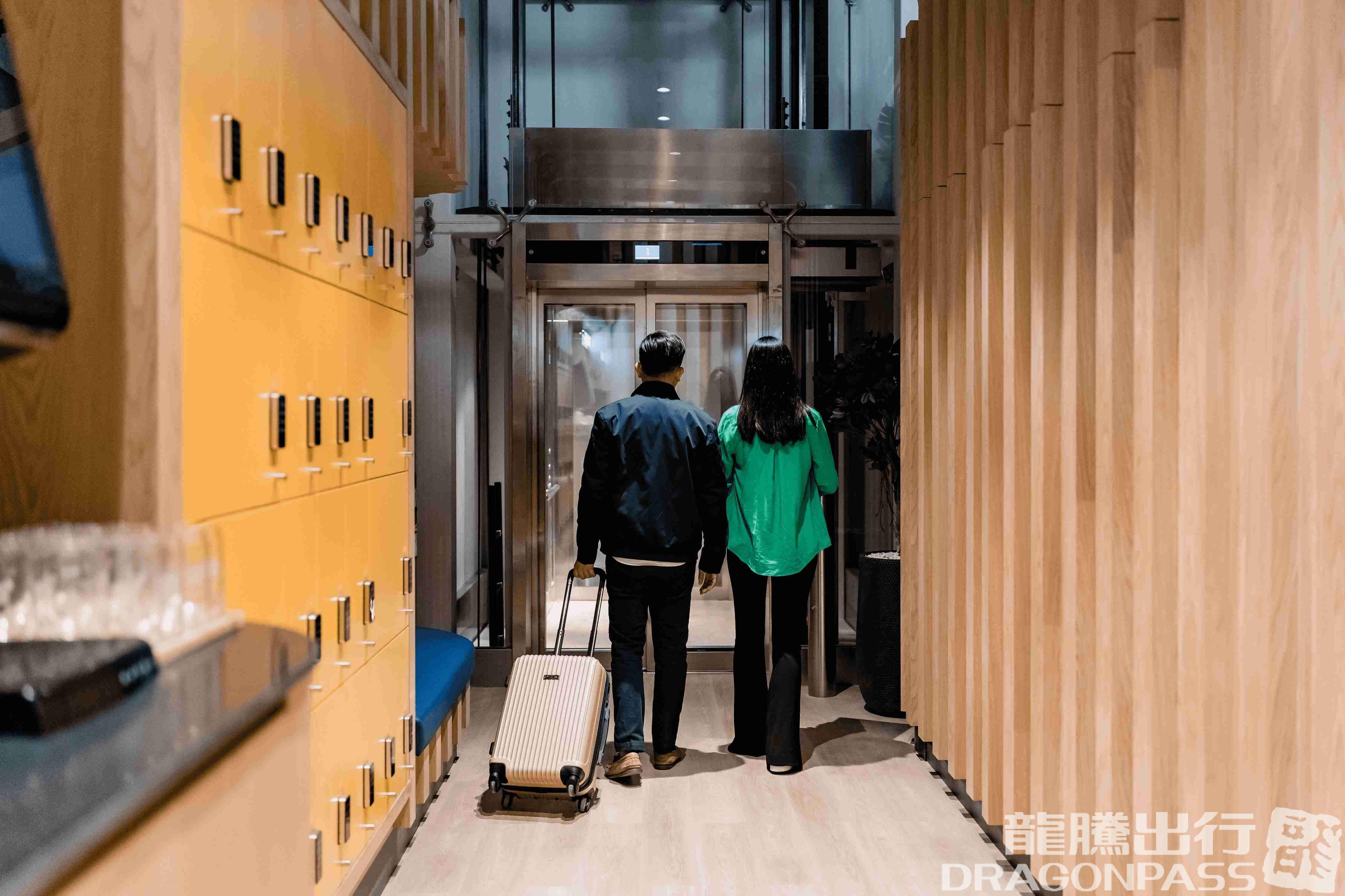 Бизнес-зал sleep 'n fly Lounge, Showers & Business Pods (Concourse B) в аэропорту Дубай (DXB)