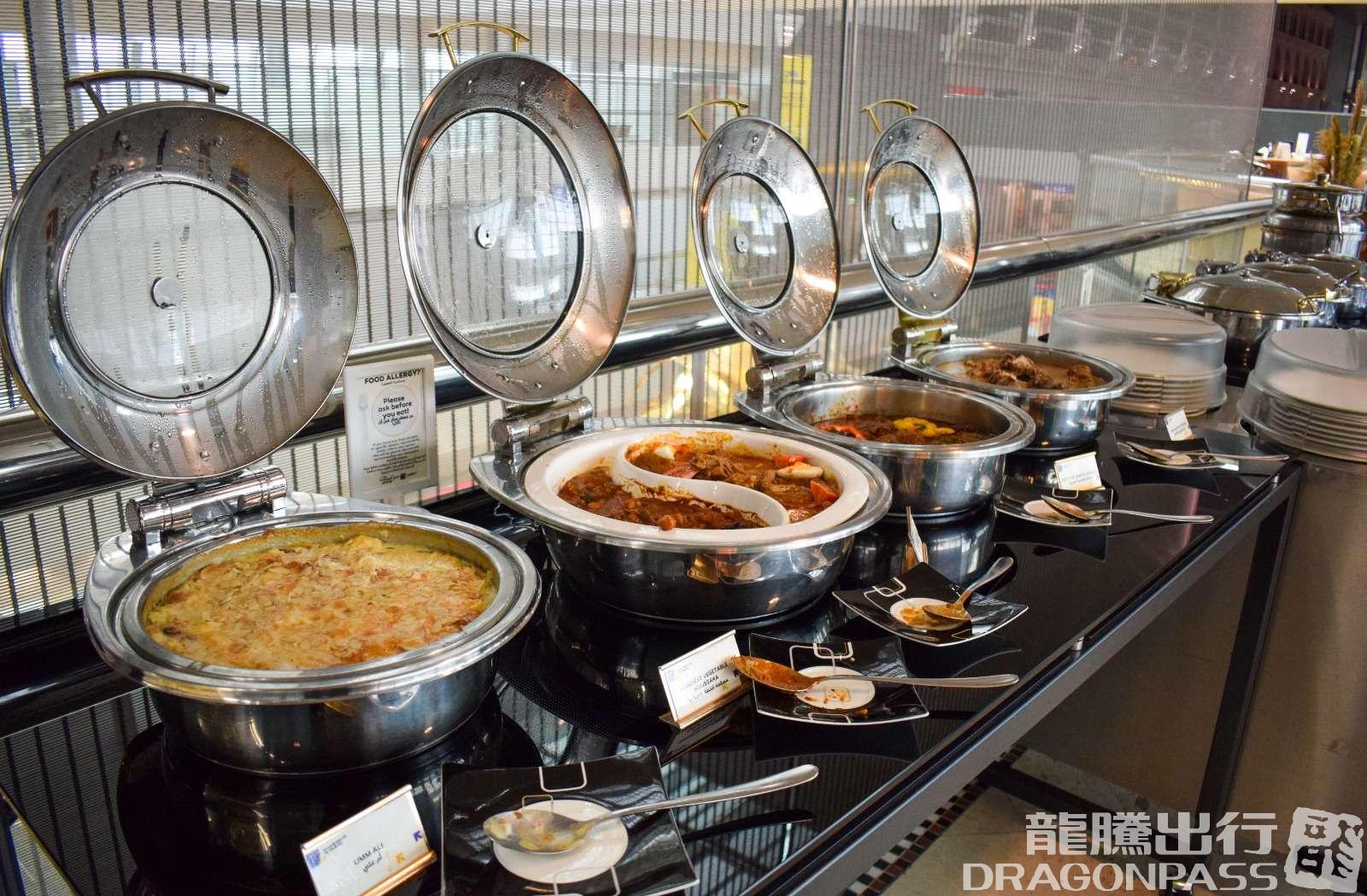 Бизнес-зал Ahlan Lounge @ Gate C13 в аэропорту Дубай (DXB)