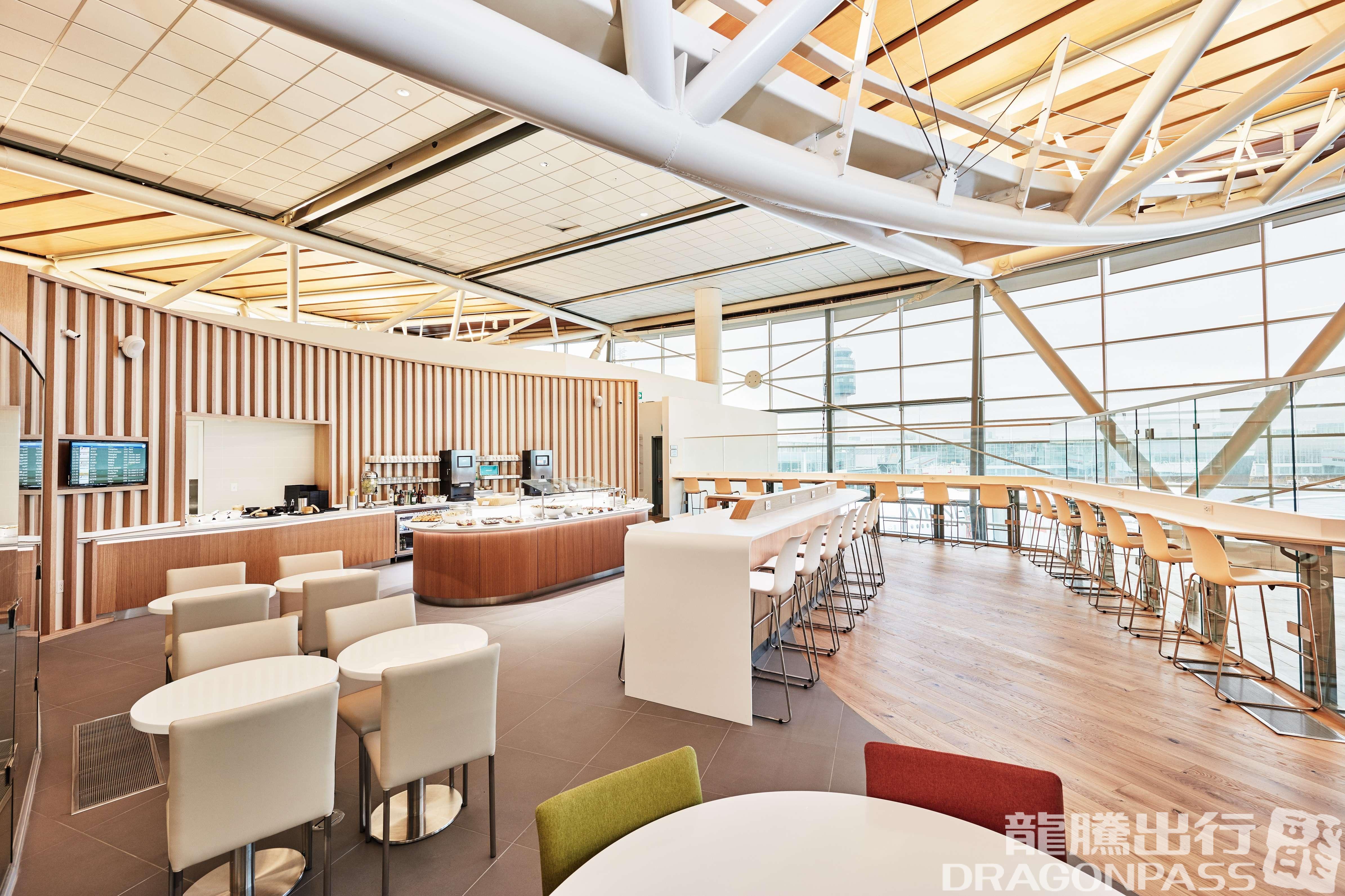 Бизнес-зал Skyteam VIP Lounge в аэропорту Ванкувер (YVR)