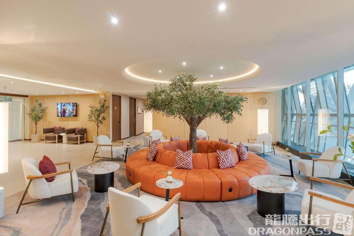 Бизнес-зал The Coral Finest Business Class Lounge (Cocoon) в аэропорту Суварнабхуми (BKK)