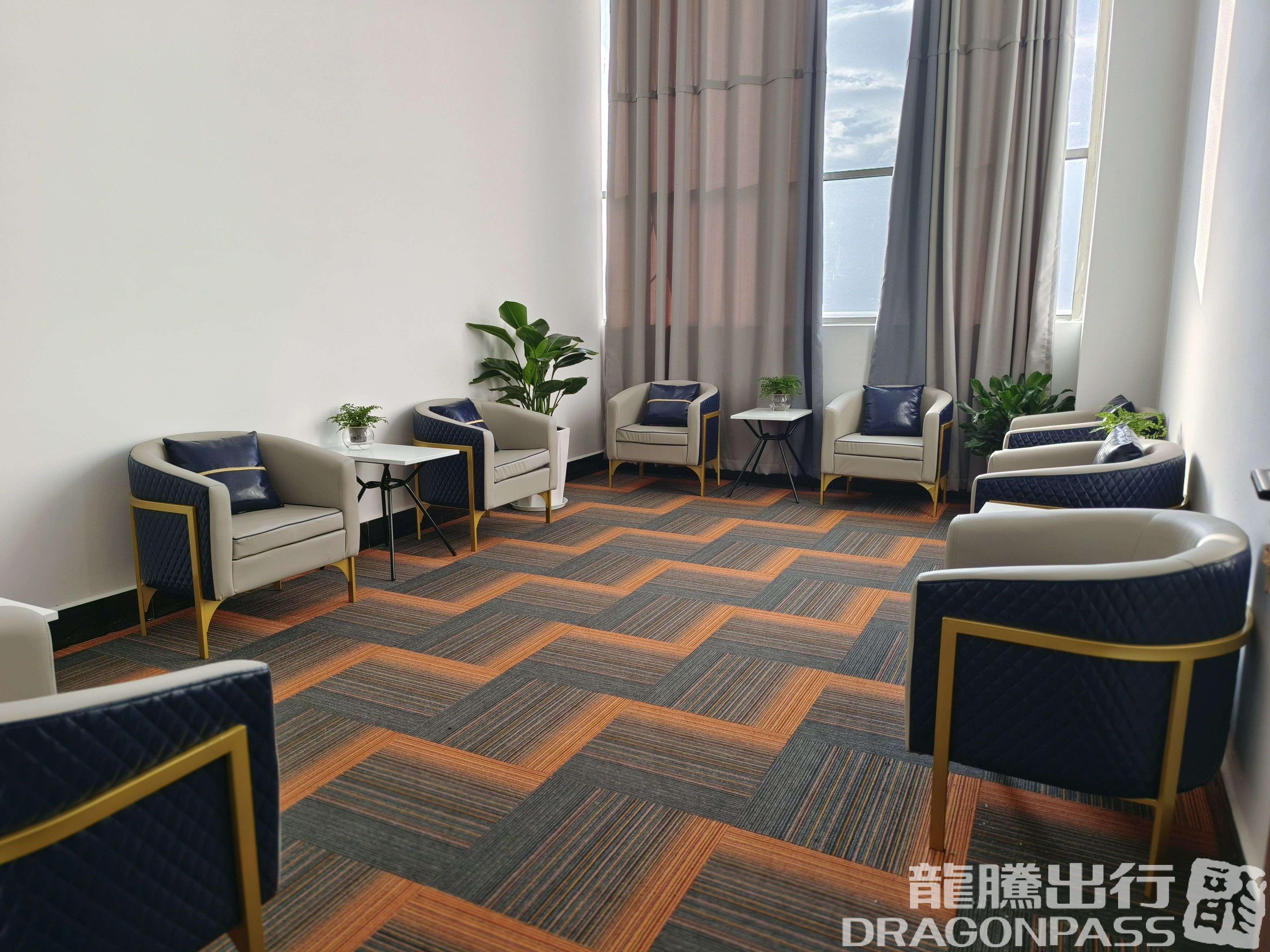 Бизнес-зал VIP Lounge в аэропорту Аэропорт Дэхун Мангши (LUM)