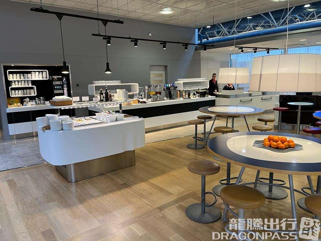 Бизнес-зал Aspire Lounge (Gate 13) в аэропорту Вантаа (HEL)