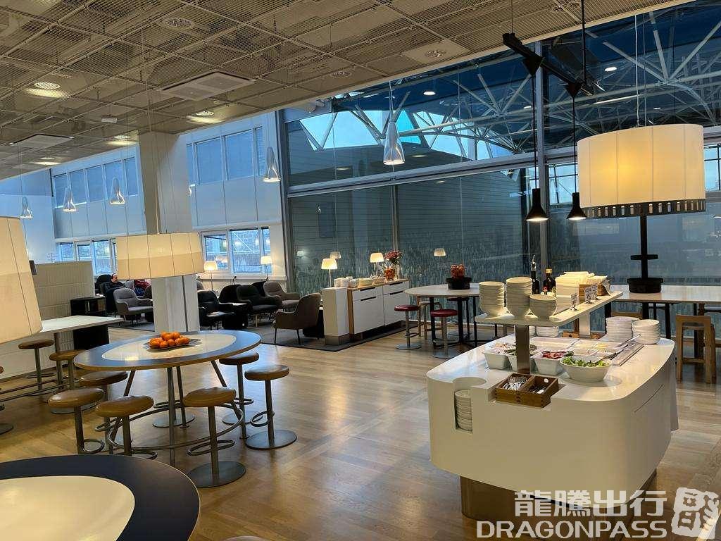 Бизнес-зал Aspire Lounge (Gate 13) в аэропорту Вантаа (HEL)