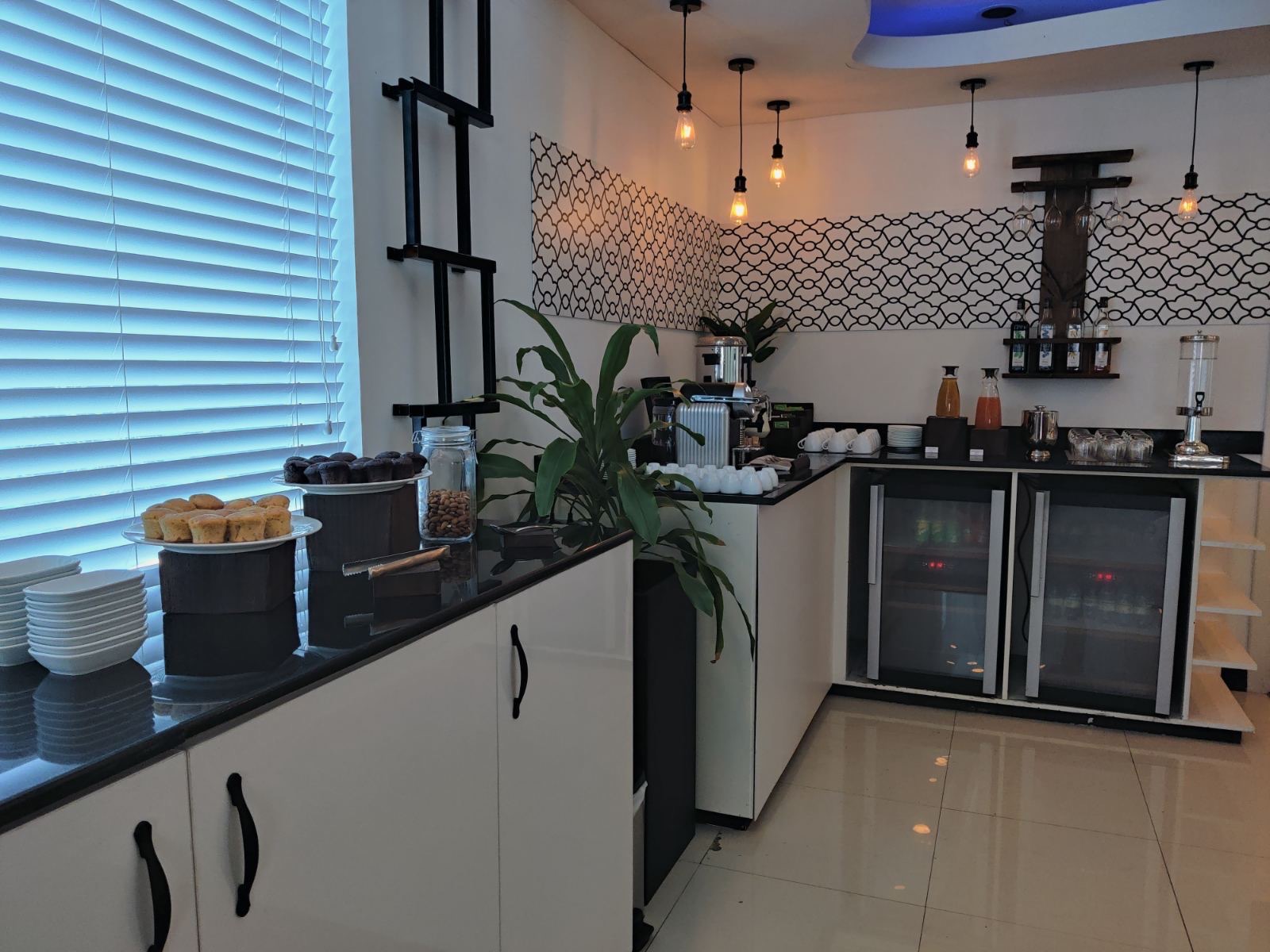Бизнес-зал Huvandhumaa Lounge в аэропорту Велана (MLE)