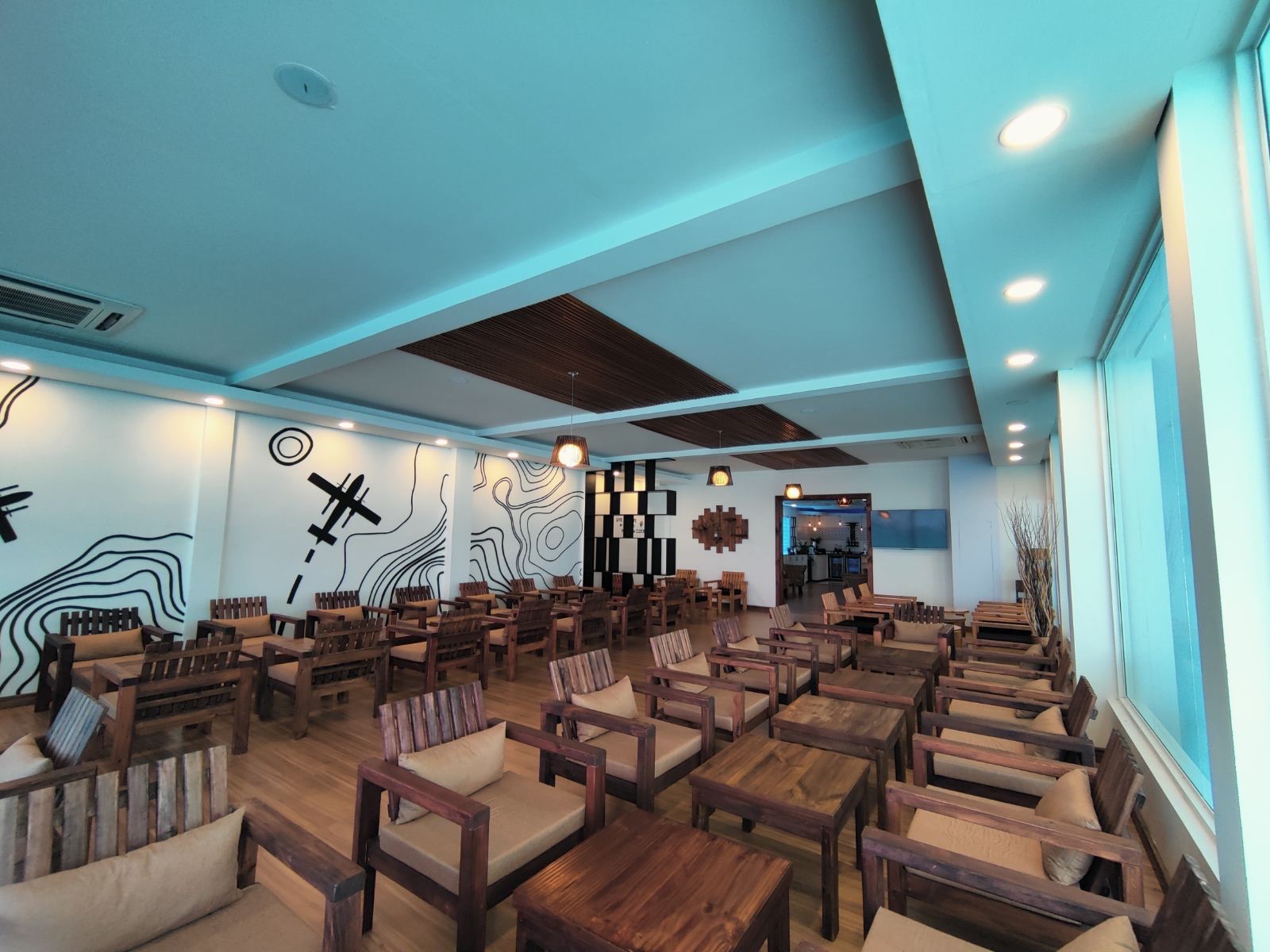 Бизнес-зал Huvandhumaa Lounge в аэропорту Велана (MLE)