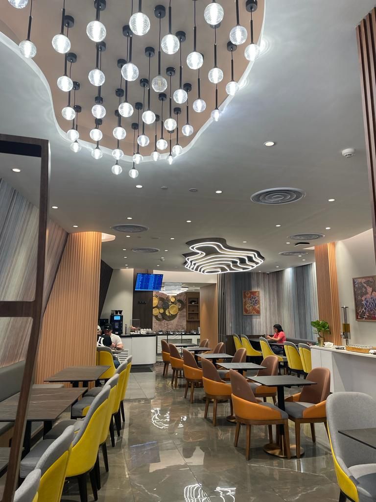 Бизнес-зал Travel Club Lounge (KLIA 2) в аэропорту Куала-Лумпур (KUL)