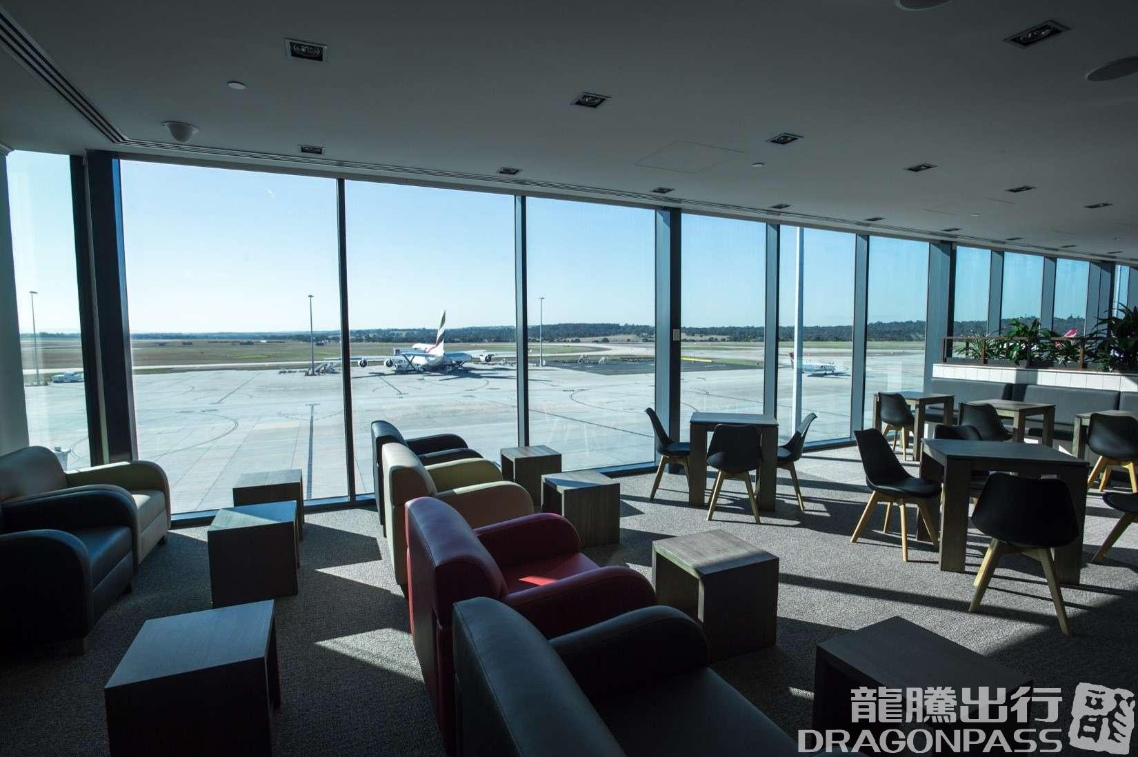 Бизнес-зал Marhaba Lounge в аэропорту Тулламарин (MEL)