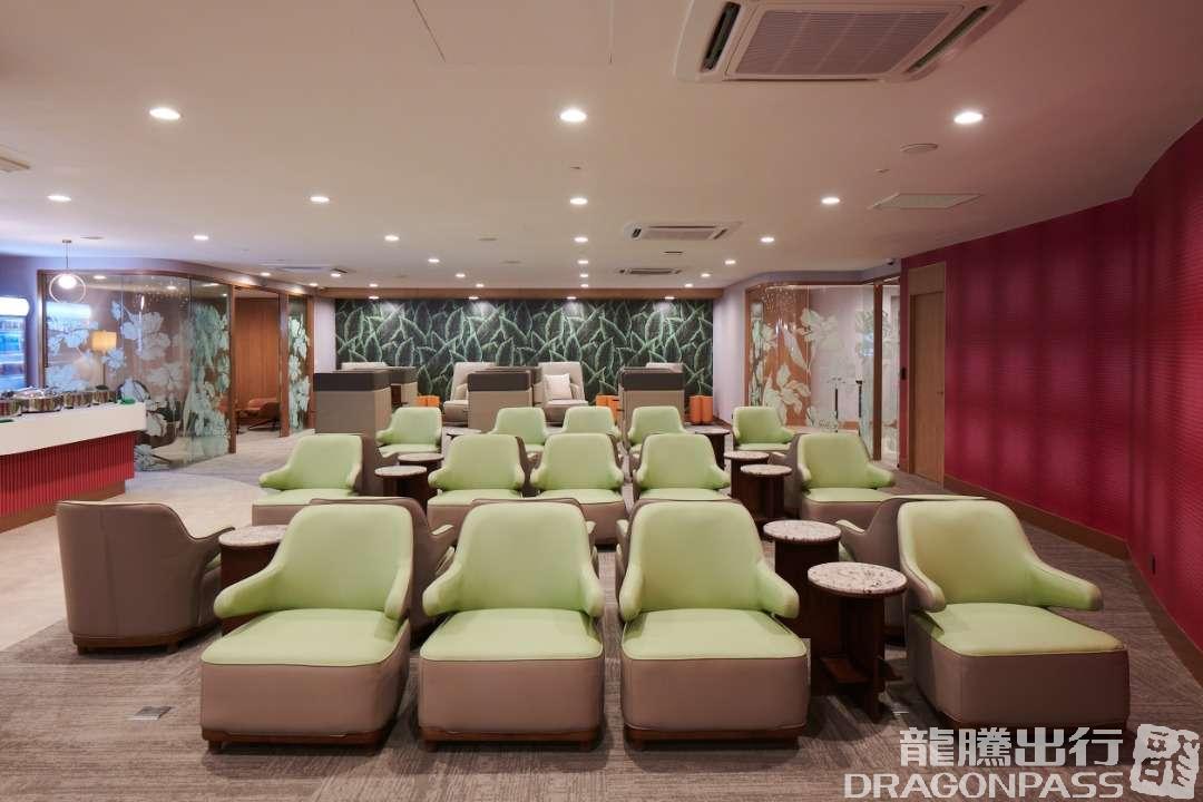 Бизнес-зал Plaza Premium Lounge в аэропорту Кларк (CRK)