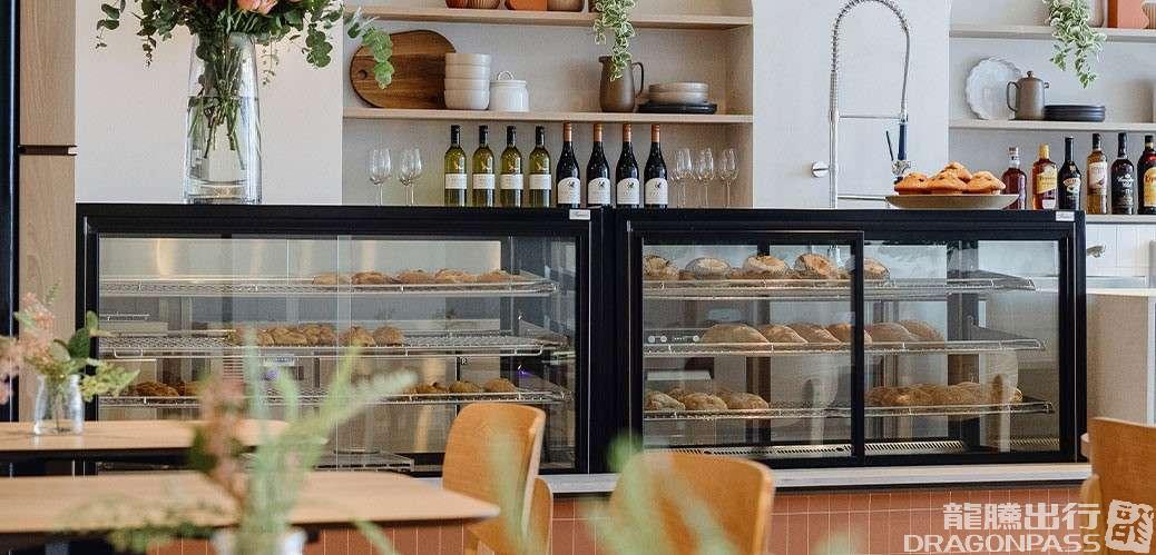 Бизнес-зал Plaza  Premium Lounge в аэропорту Кингсфорд Смит (SYD)